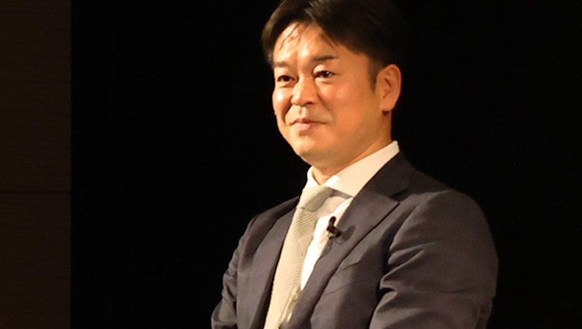 アニュアル・カンファレンス中の佐々木氏