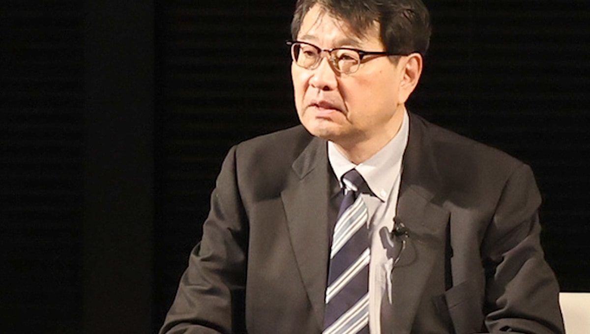 アニュアル・カンファレンス中の鈴木氏