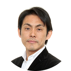 山﨑 圭一郎氏